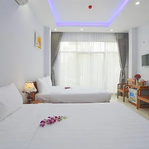 https://summer-beach.hotelsofhoian.com